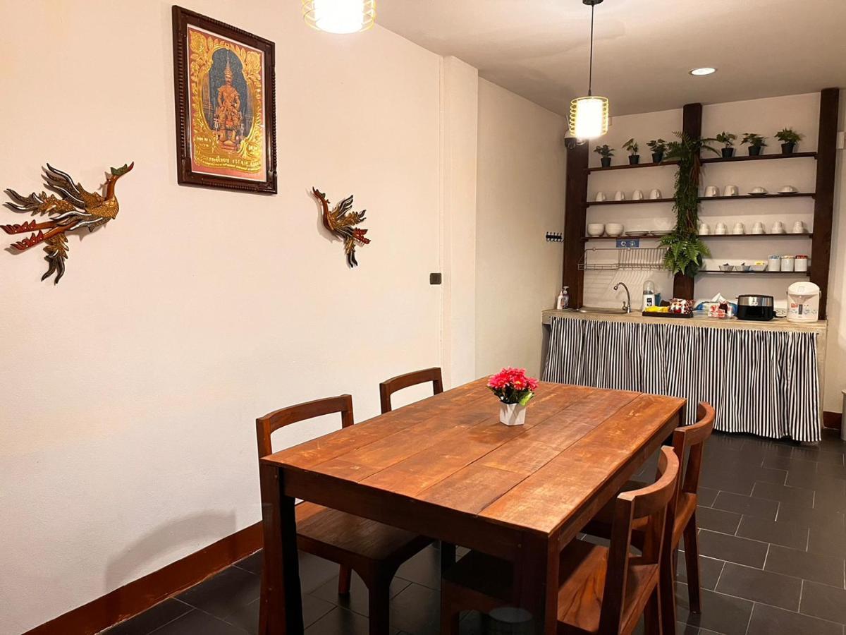 Baingern Living Place Чиангмай Екстериор снимка